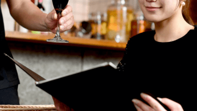 Elevating the Dining Experience: Sommeliers and Mixologists in Indian Restaurants  