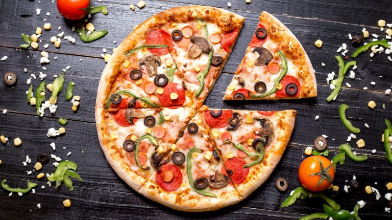 Pizza restaurants in Juhu 