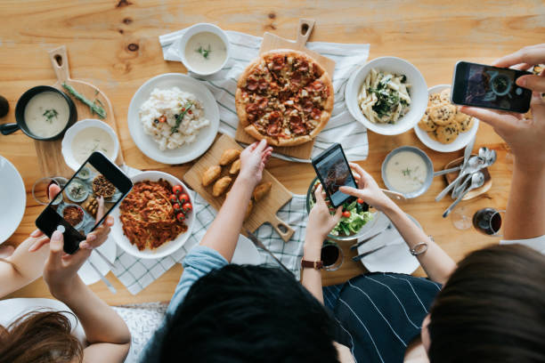 How Food Bloggers Can Stay Ahead in a City with 57% YoY Growth in New Restaurants